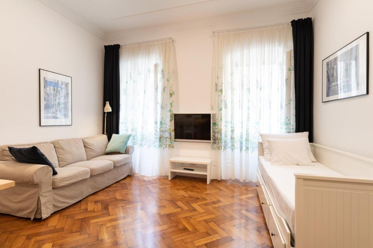 Mimi Carera Apartment & Room روفينج المظهر الخارجي الصورة